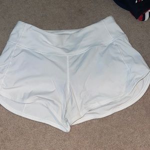lululemon white shorts size 6